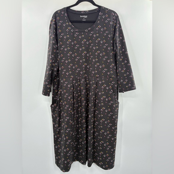 NorthStyle Dresses & Skirts - 3For$20 NorthStyle Black Dress with Stich Designl Print w/Pocket NWOT size: 1X